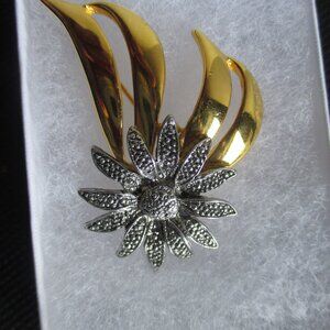 Vintage Floral/4 /Wave/Gold & Silver Tone